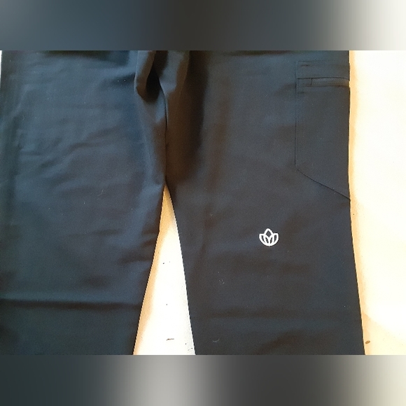 Figs High Waisted Zamora™ Jogger Scrub Pants 2.0 - Picture 5 of 5